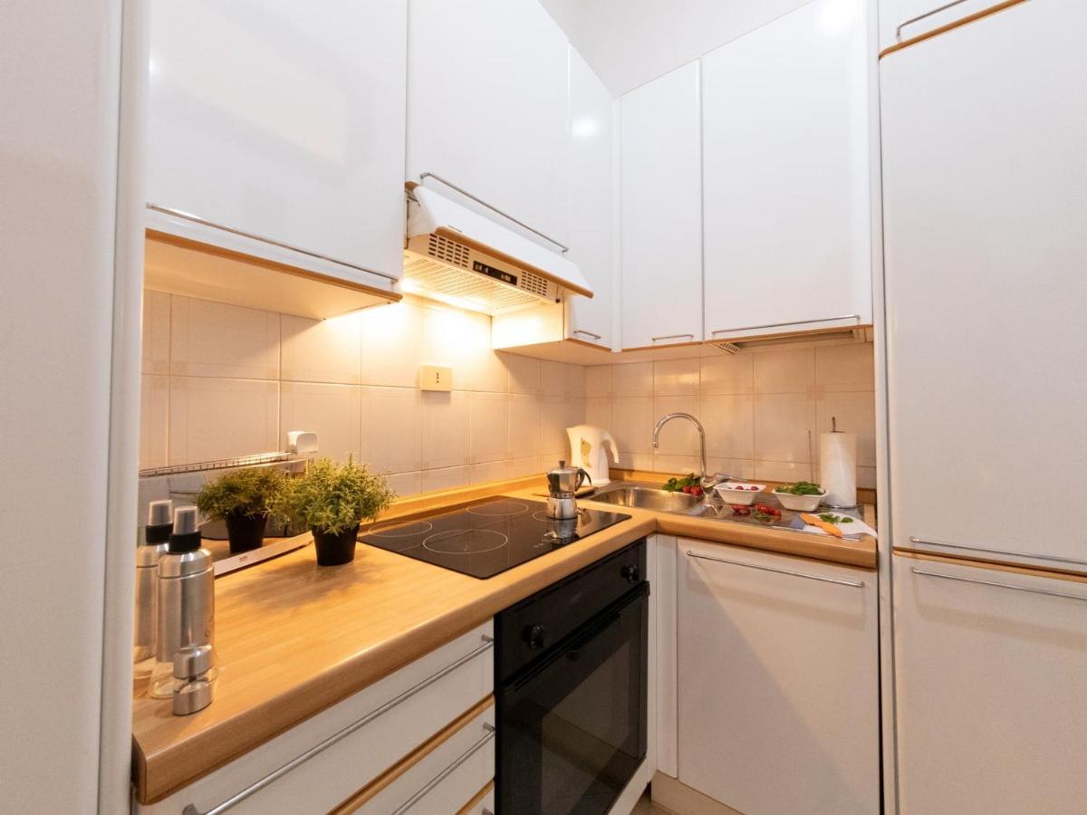The Best Rent - Cozy One-Bedroom Apartment Near Villa Borghese Roma Ngoại thất bức ảnh